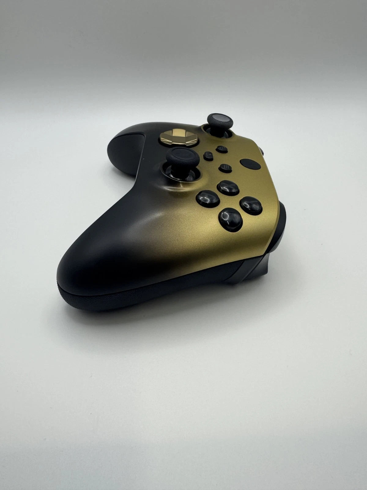 Xbox Gold Shadow Wireless Controller Official Limited Edition - X20