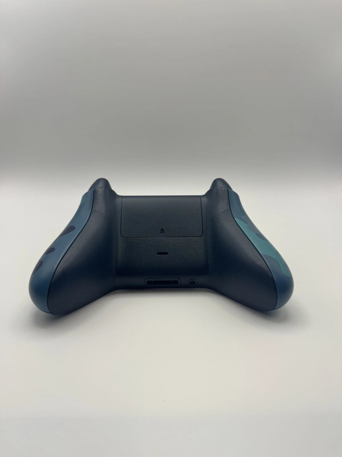 Xbox Stormcloud Wireless Controller Official Limited Edition X21